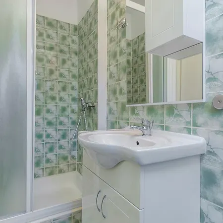 Emili 게스트하우스 포레치