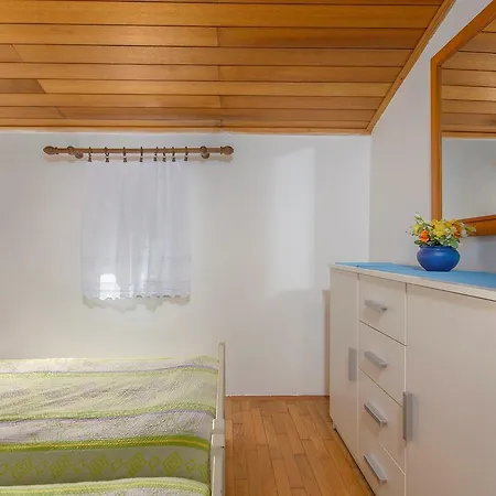 Emili בית הארחה פורץ