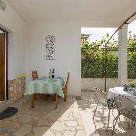Gostinjska kuća Emili Porec